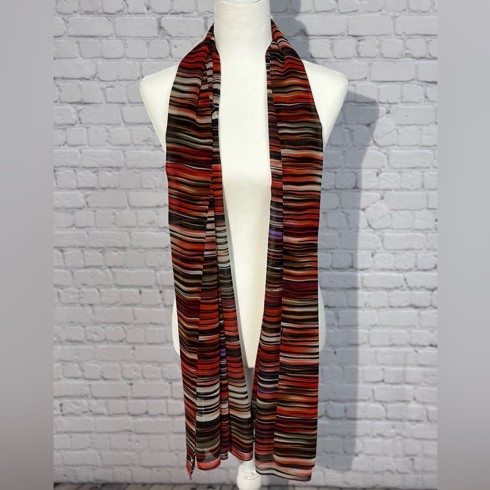 Calvin Klein Scarf 🧣 - Picture 6 of 9